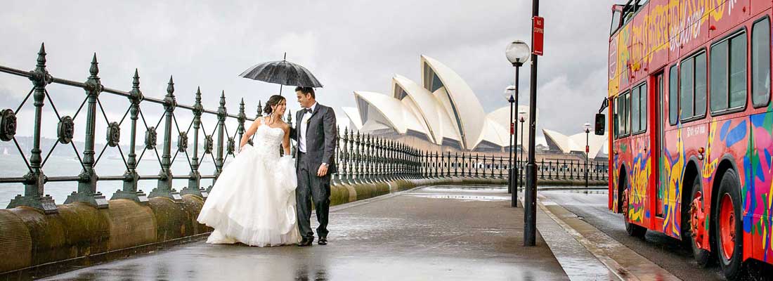 Beautiful Veil Wedding Photography image